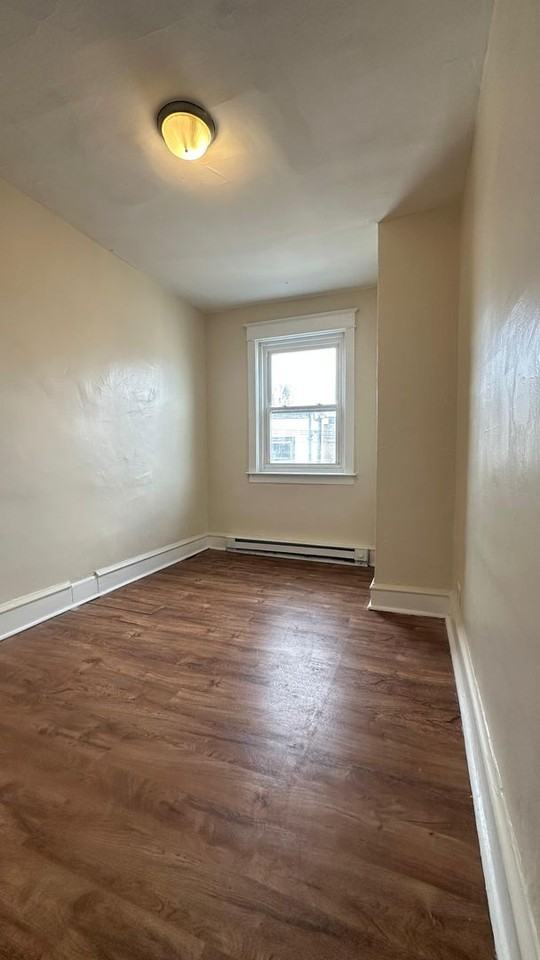 5571 Blakemore St - Photo 2 of 16