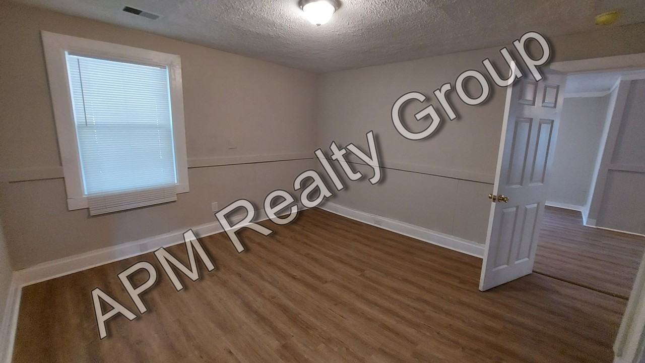 1210 King St - Photo 6 of 17