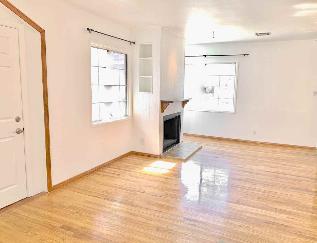 17418 Califa St - Photo 7 of 31