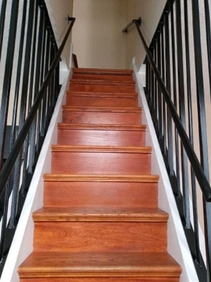 322 E Liberty St - Photo 3 of 15