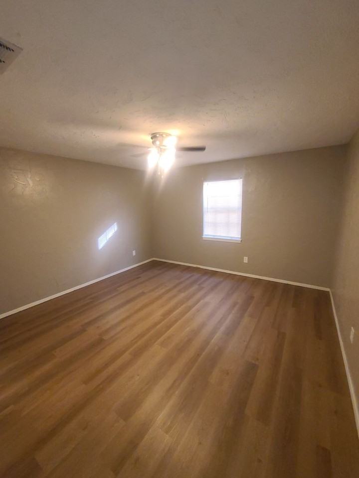 120 Jester Cir - Photo 7 of 13