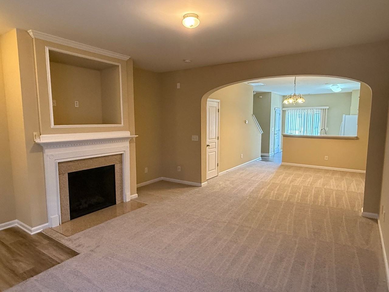 13725 Calloway Glen Dr - Photo 2 of 16