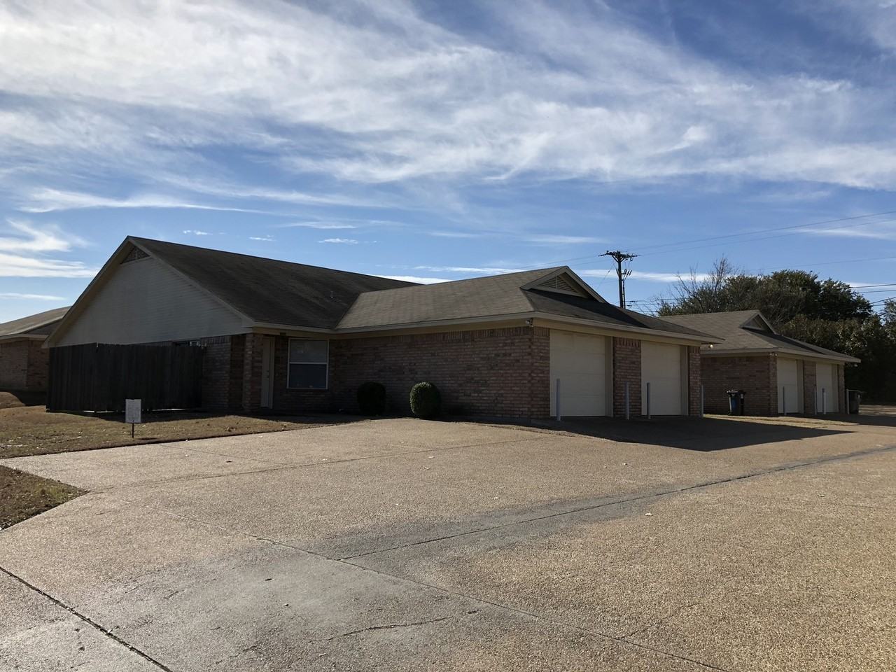 1517 Breezy Dr - Photo 6 of 6