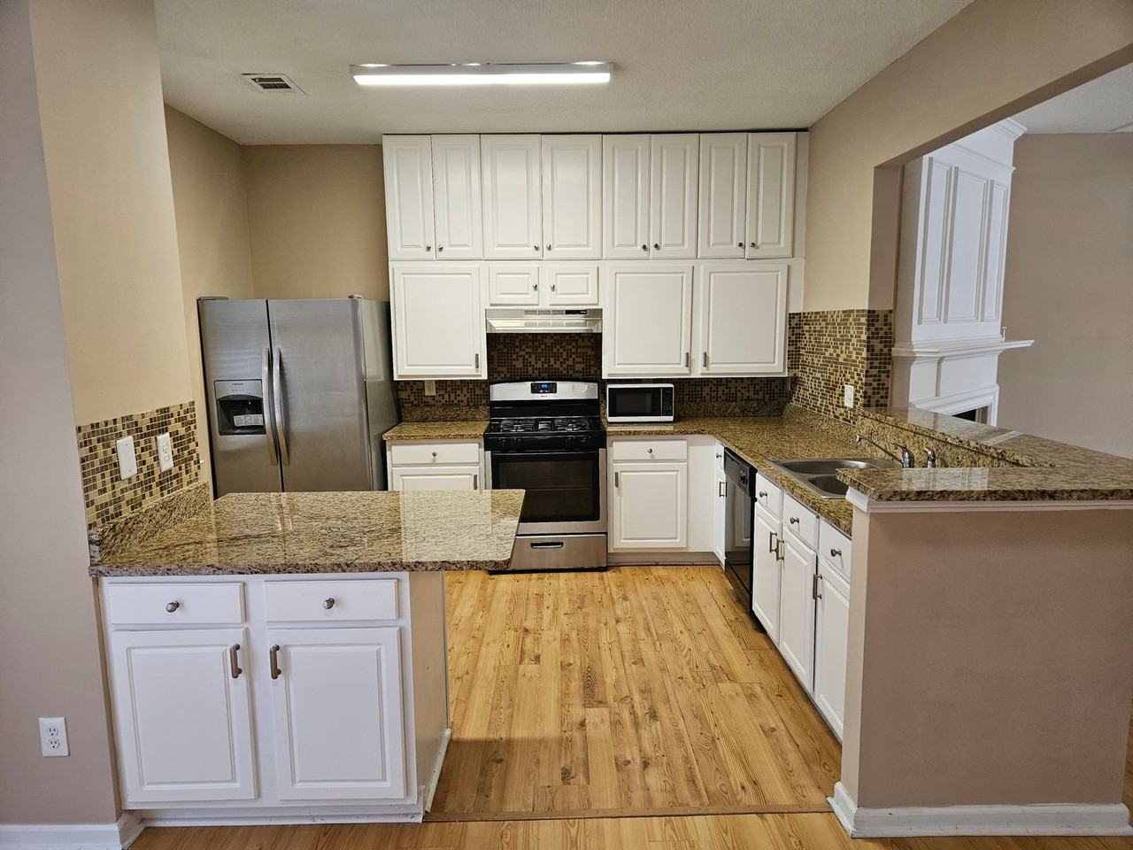 2784 Terrell Trace Dr - Photo 6 of 14