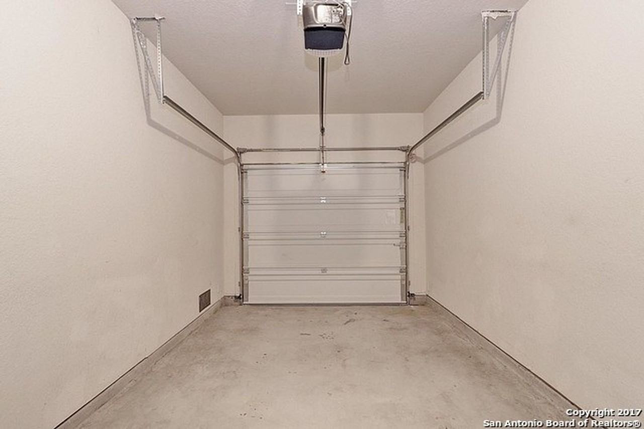 4916 Appleseed Ct - Photo 4 of 50