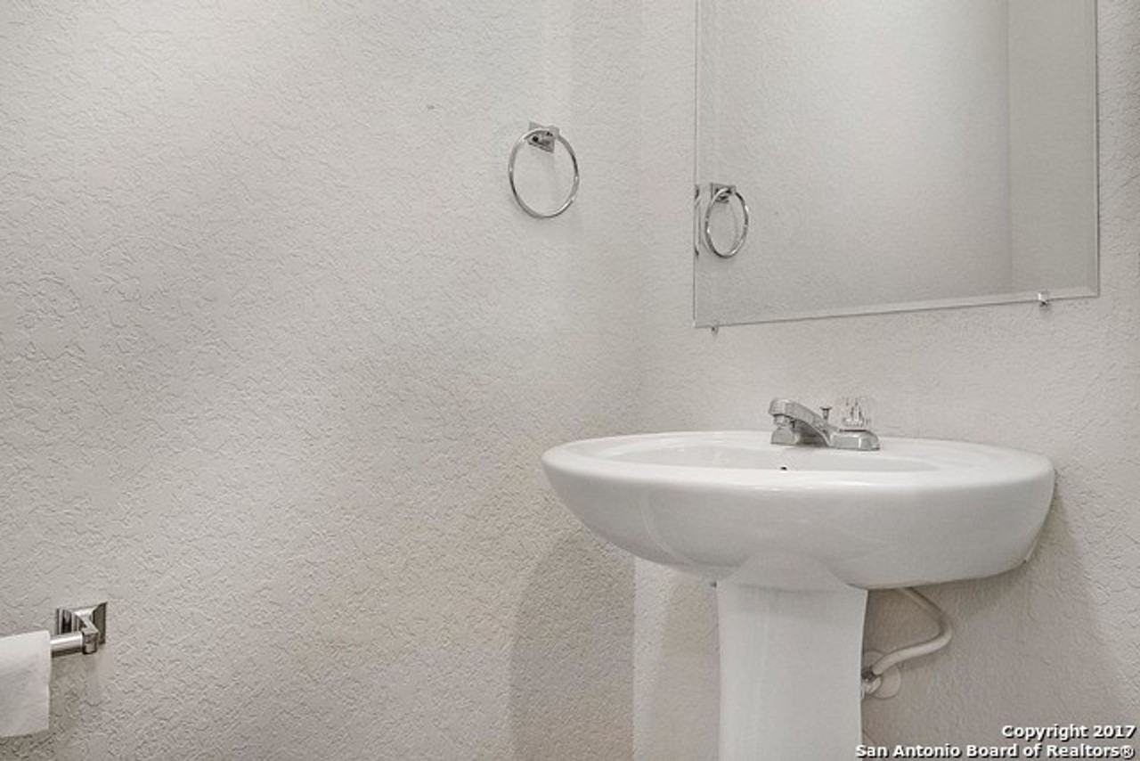 4916 Appleseed Ct - Photo 5 of 50