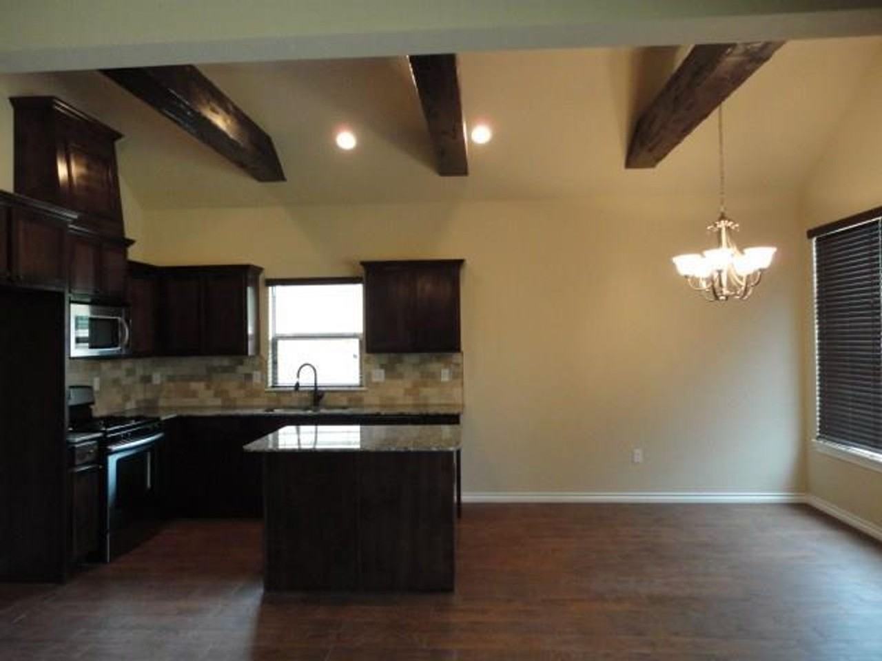 309 Timber Ln - Photo 6 of 14