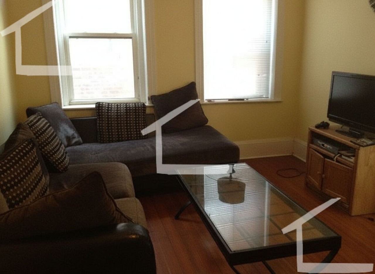 73 S Huntington Ave - Photo 3 of 7