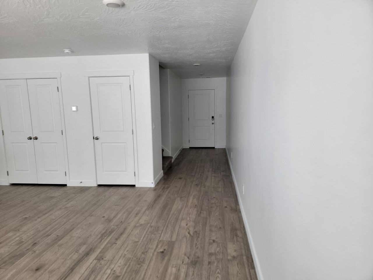 2020 N 350 W - Photo 5 of 19