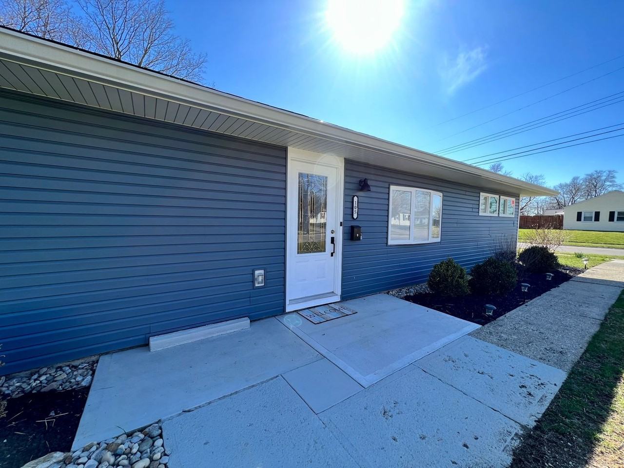 105 Boyd Ln - Photo 4 of 43