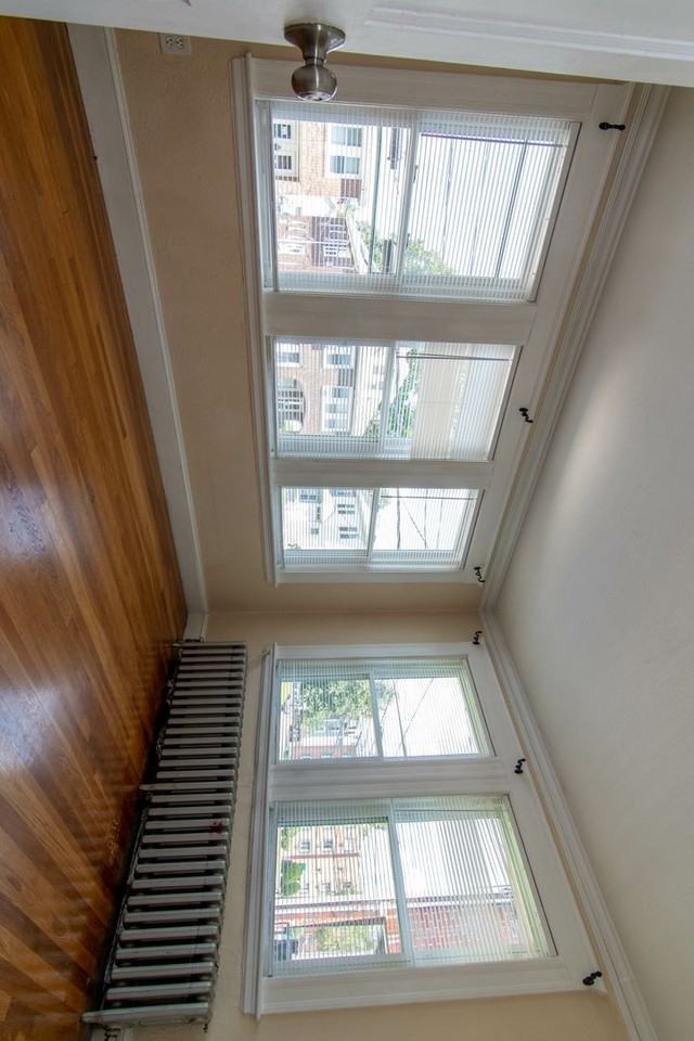 84 Colborne Rd - Photo 3 of 33