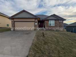 featured image of 6021 Sw 44th St