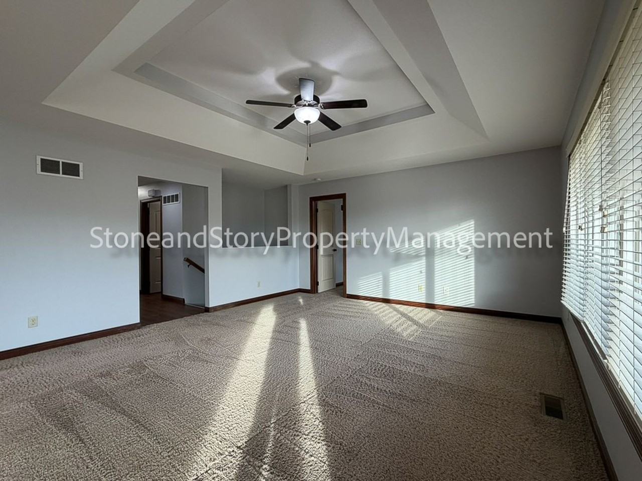 6021 Sw 44th St - Photo 4 of 20