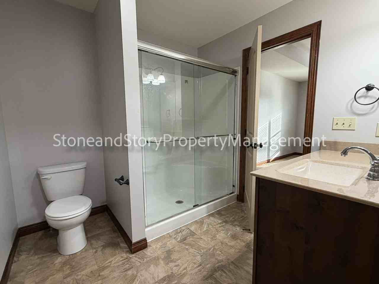 6021 Sw 44th St - Photo 7 of 20