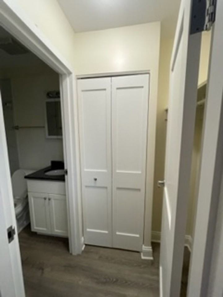 Live the Lakefront Dream at North Shore Apartments - Photo 7 of 22