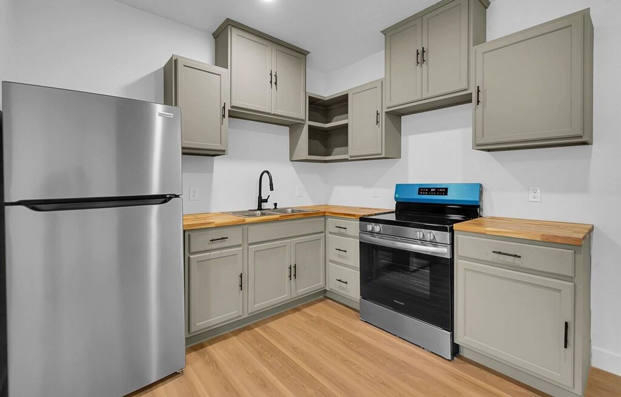 1612 N 11th St - Photo 4 of 20