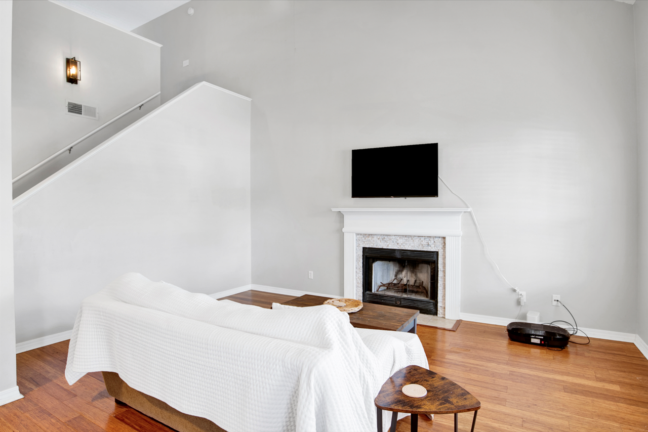 5910 Bay Vista Dr - Photo 6 of 25