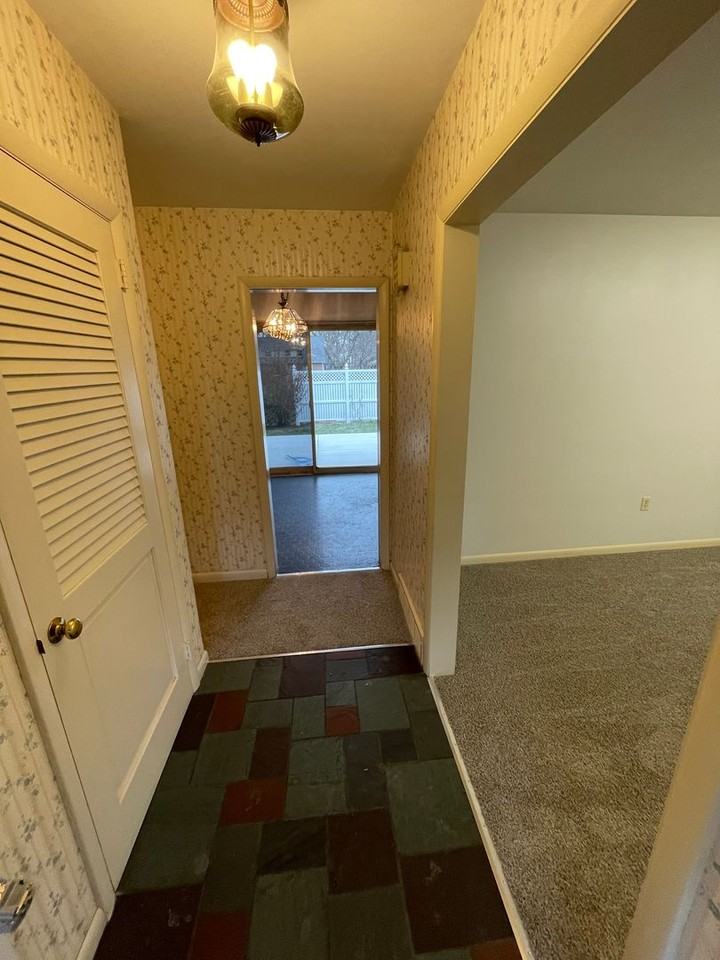 901 Shreiner Ave - Photo 6 of 13