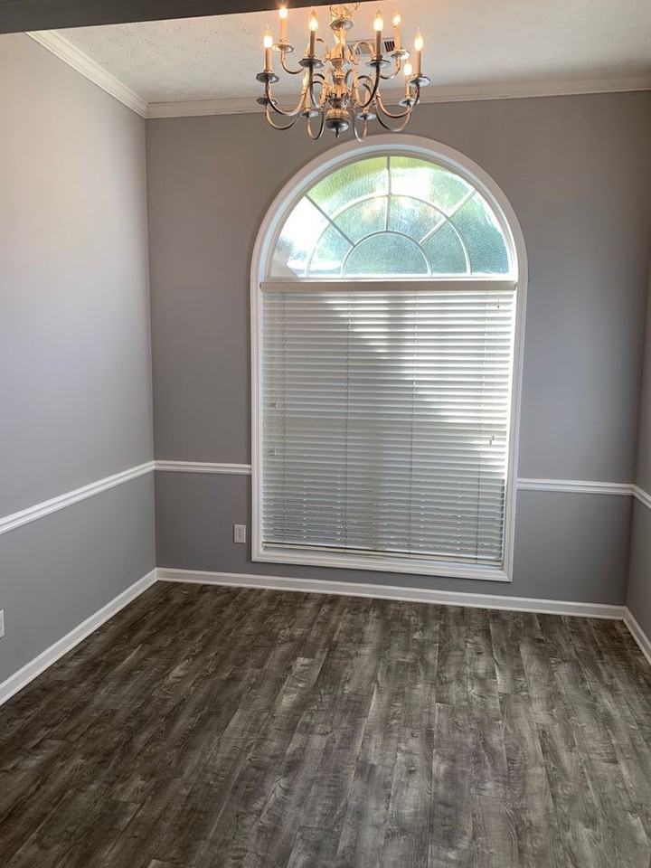 2155 Herndon St - Photo 4 of 18