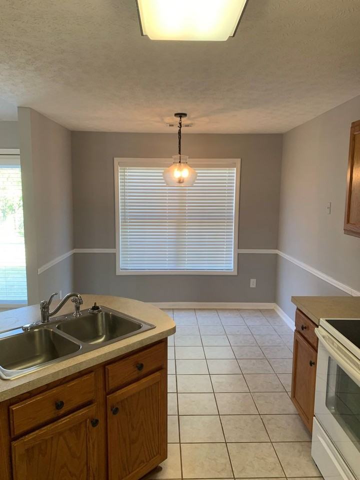 2155 Herndon St - Photo 6 of 18