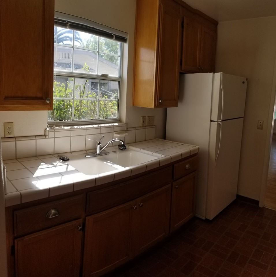 1623 1619, 1623 and 1627 Mill Street - Photo 7 of 50