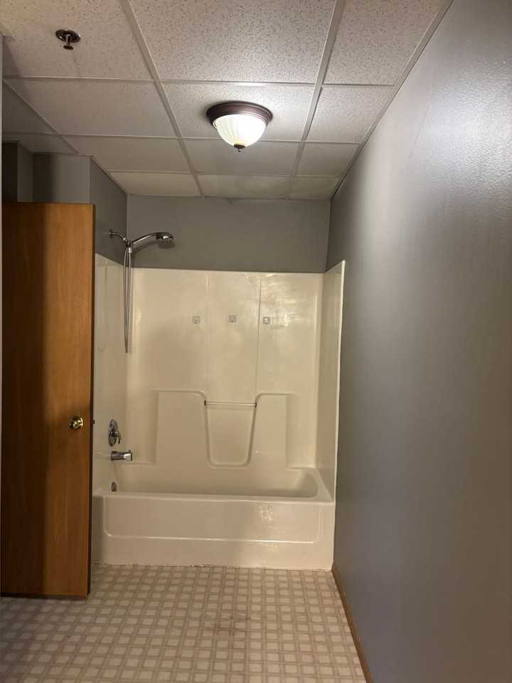 109 E Luverne St, Luverne MN - Photo 6 of 31