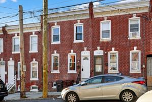 featured image of 1316 W 3rd St