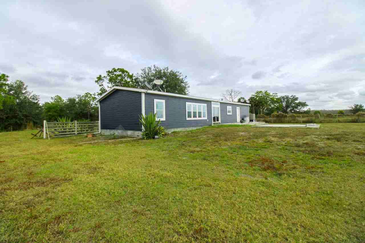 4660 43rd Ave Ne - Photo 7 of 45