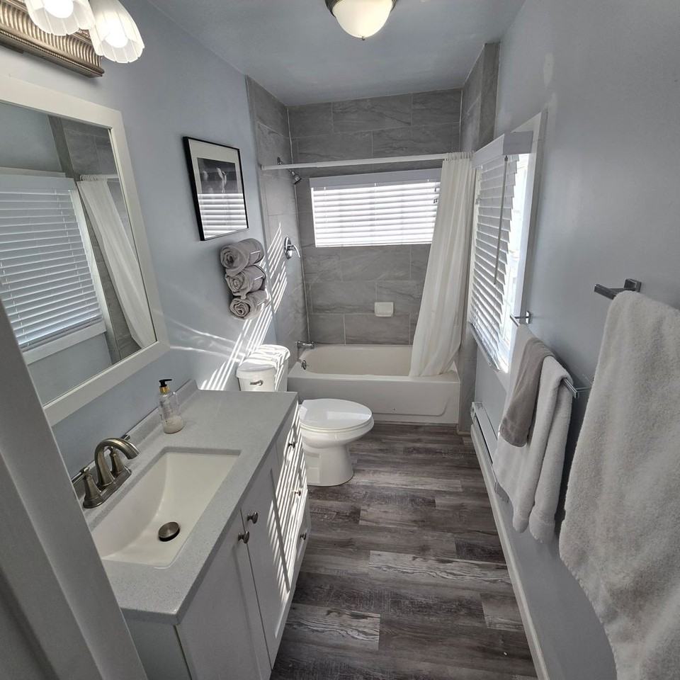 1304 Worden Ave #A - Photo 7 of 13