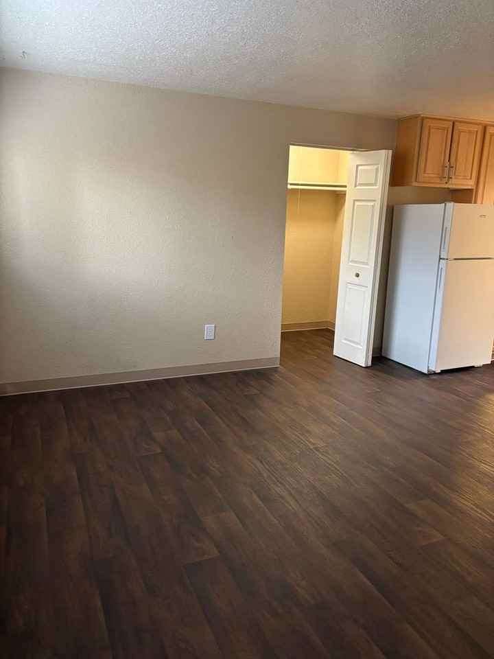 Santana Court - Photo 6 of 20