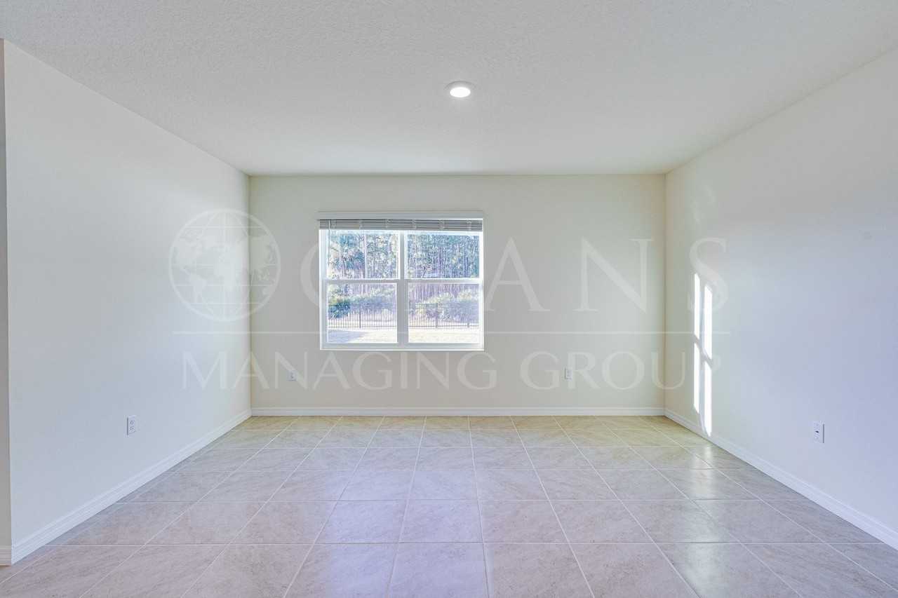 1324 Morning Walk Dr - Photo 4 of 38