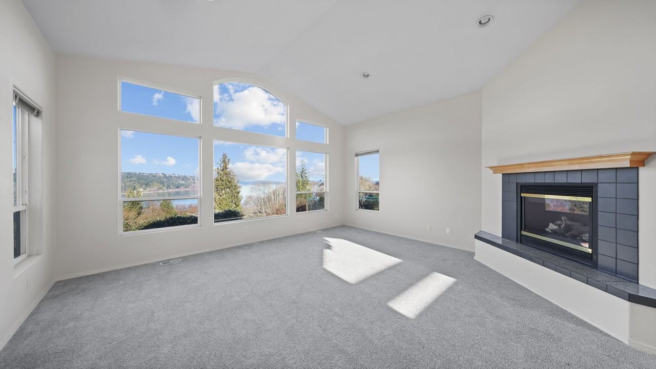 461 Hazelwood Dr - Photo 3 of 14