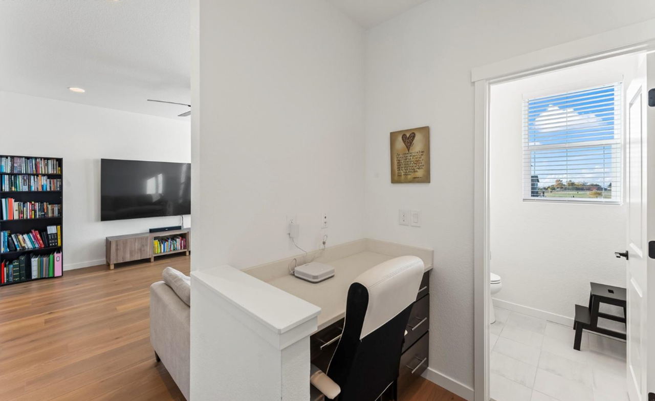 7143 Hunter Jumper Dr - Photo 7 of 18