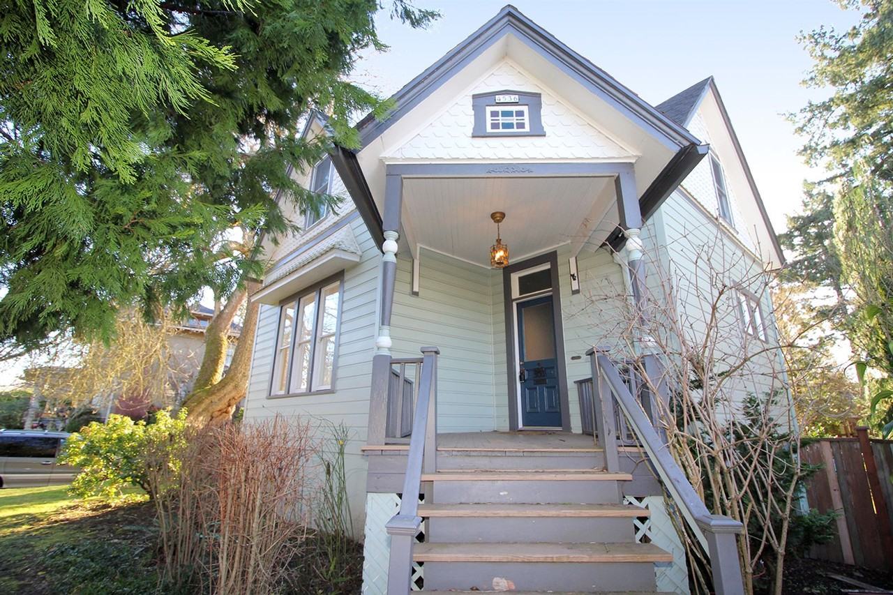 4536 Se Boise St - Photo 2 of 24