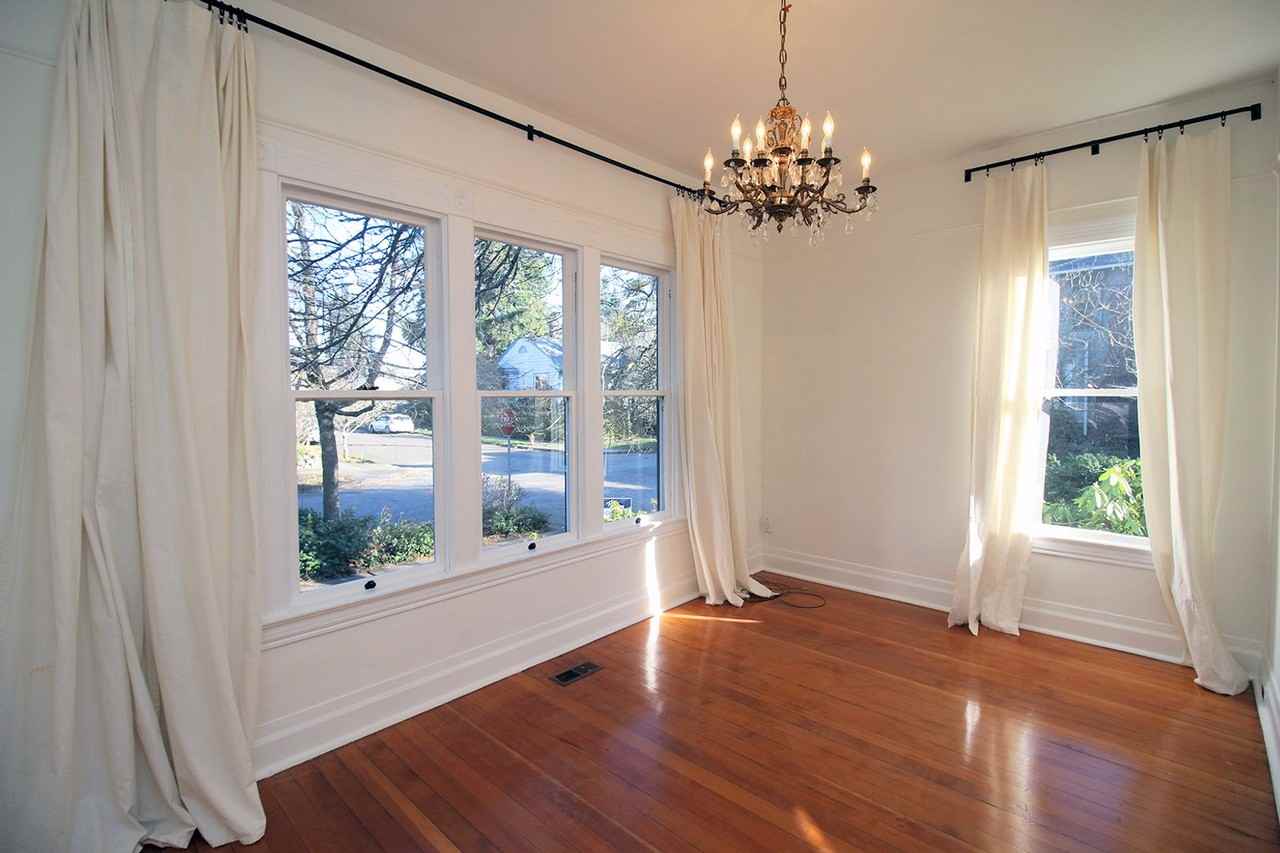 4536 Se Boise St - Photo 6 of 24