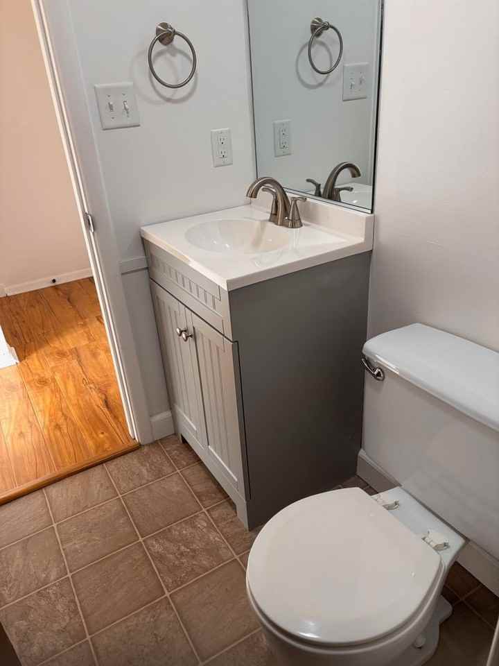 1329 Headlee Ave #2 - Photo 5 of 12