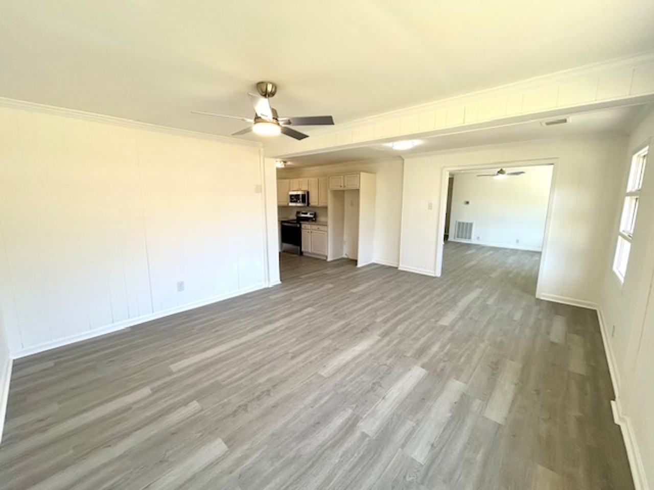 3001 Boswell Dr Nw - Photo 5 of 26