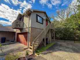 2710 E Gonzalez St - Photo 1 of 1