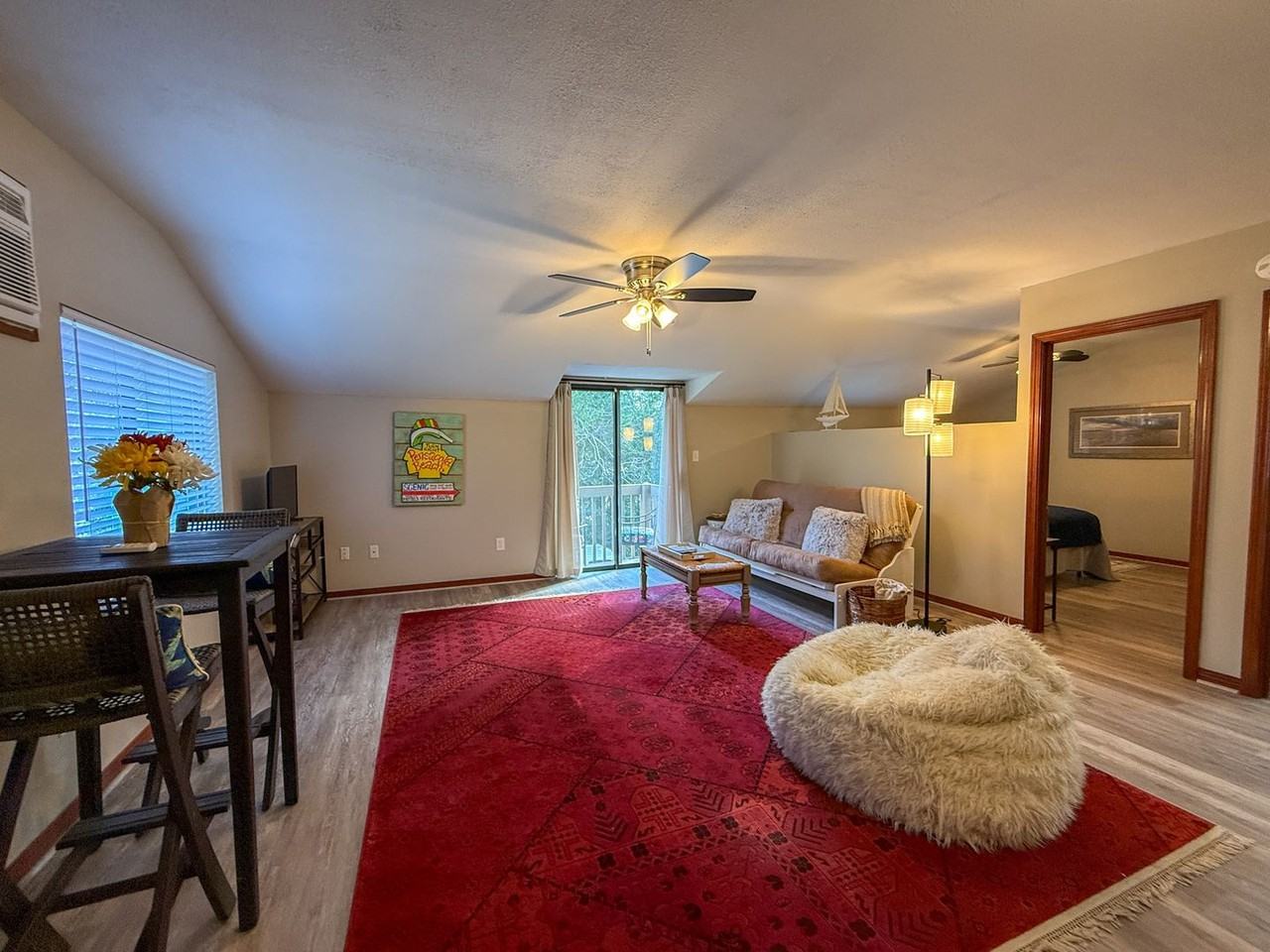 2710 E Gonzalez St - Photo 2 of 10