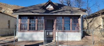 featured image of 211 Greenwood Ave