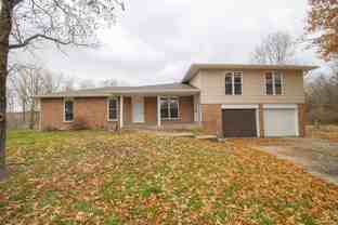 4242 E Santa Barbara Dr - Photo 1 of 1