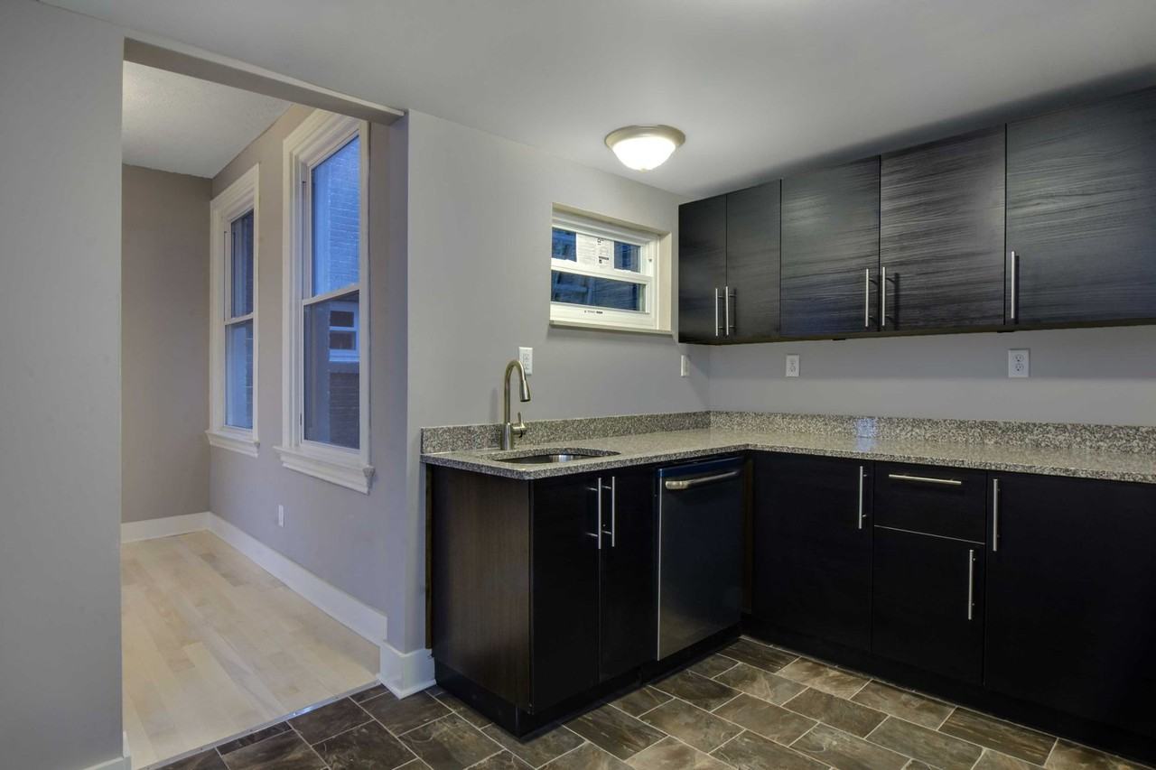 80 S 24th St - Photo 7 of 19