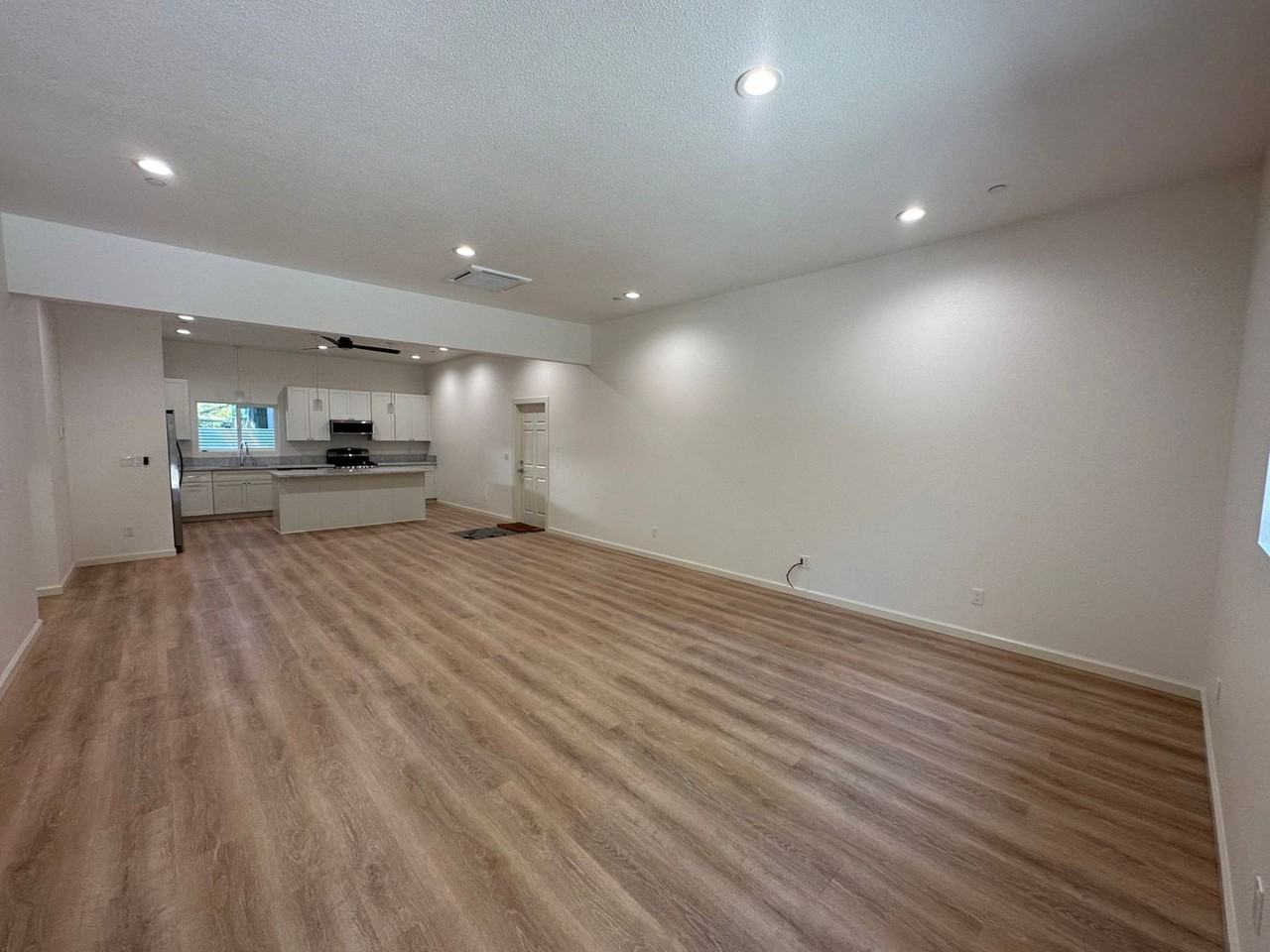 13115 Ridge Rd - Photo 4 of 19