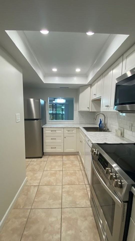 3700 3700 S Osprey Ave - 3700 S Osprey Ave, #210 - Photo 6 of 22