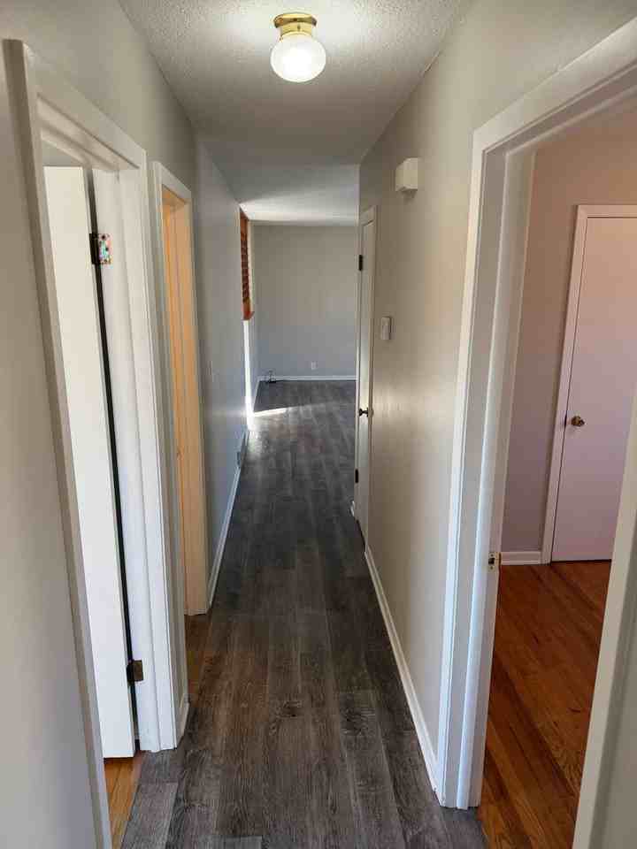 8721 Seward St - Photo 7 of 18