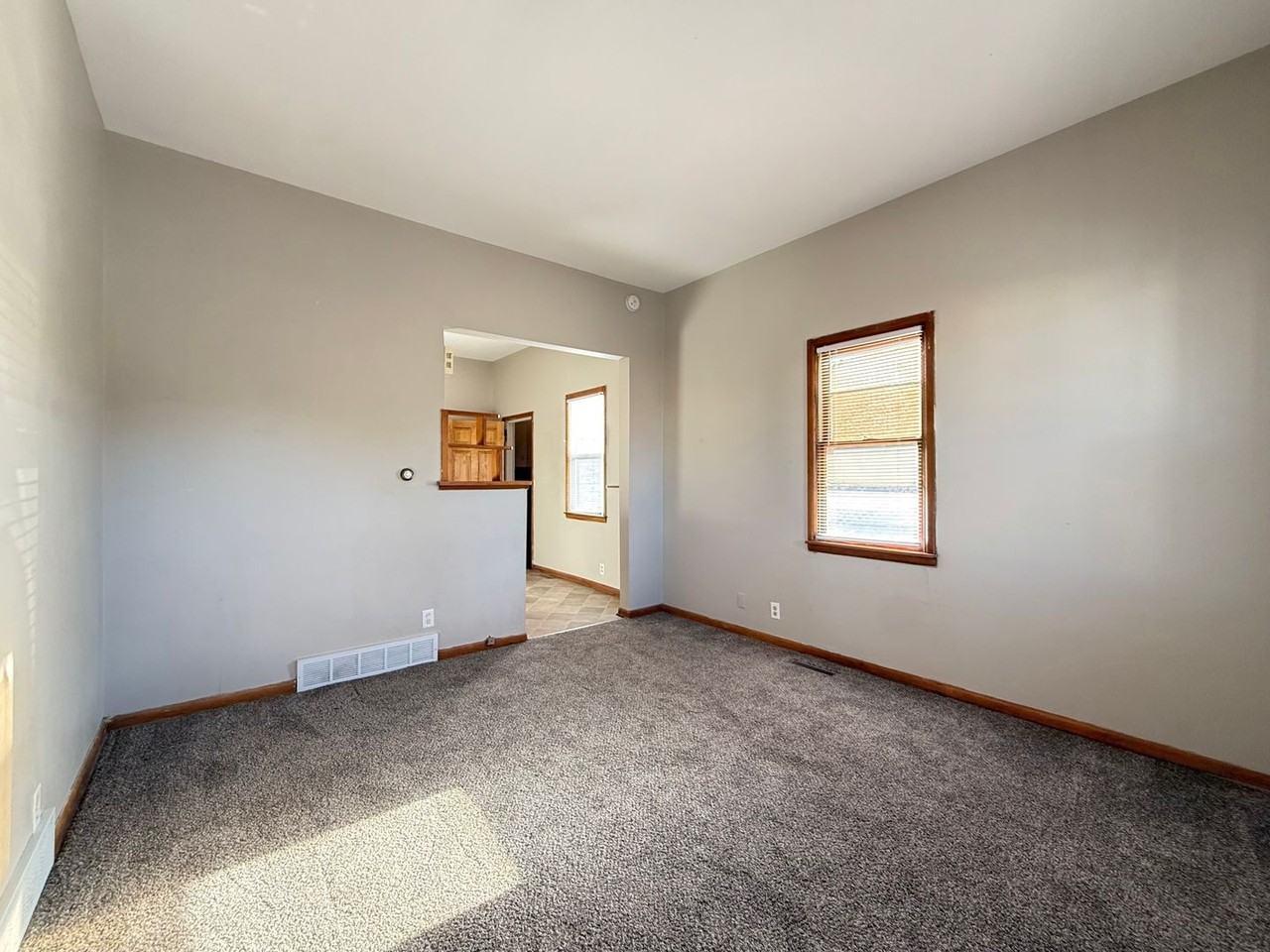 7 Grace St - Photo 2 of 12