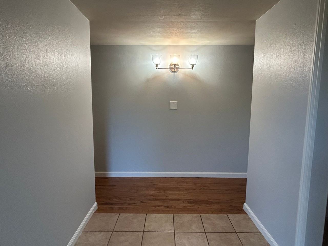 120 Bessie Ln - Photo 4 of 18