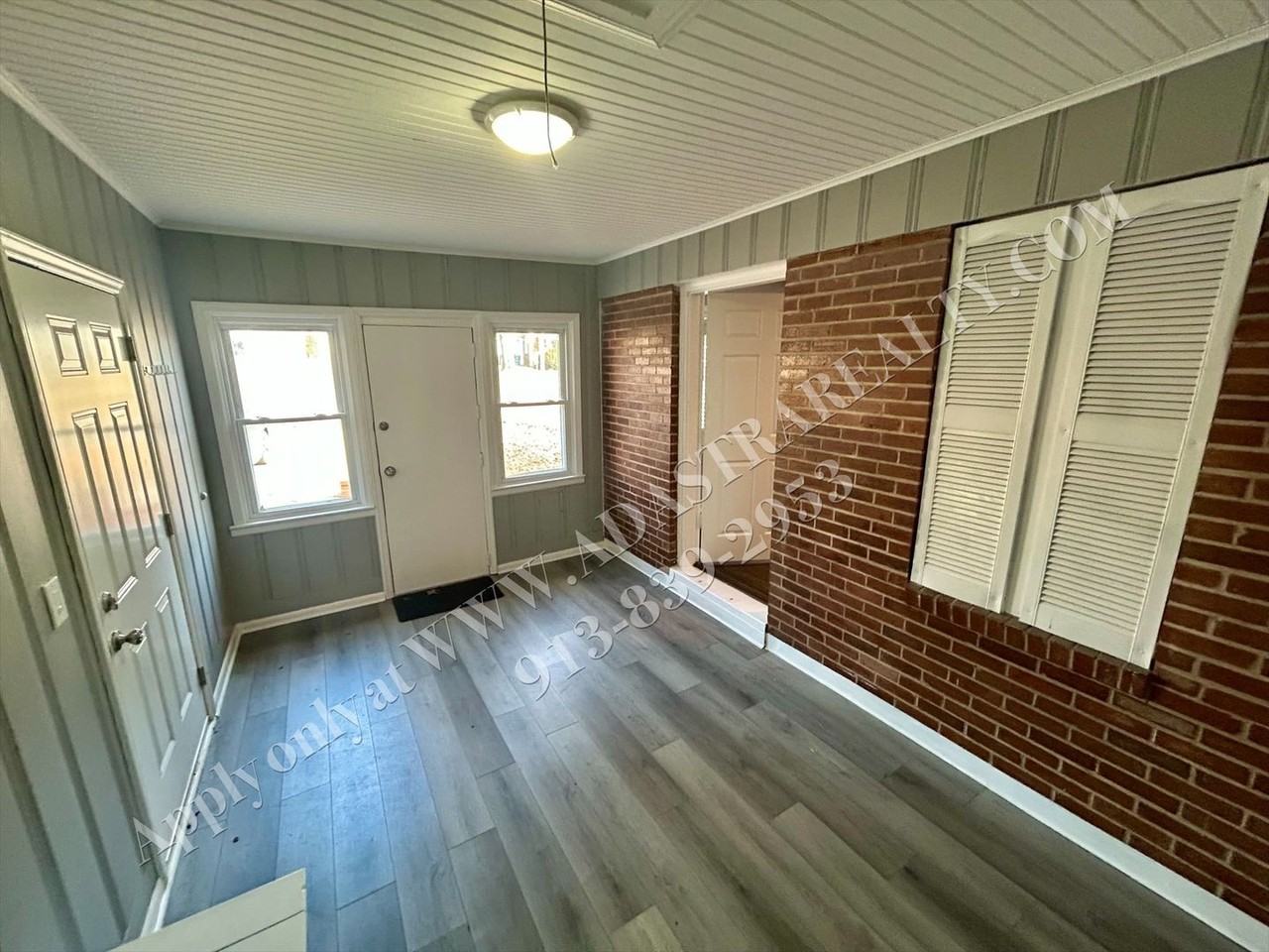 9 W Pocahontas Ln - Photo 6 of 24