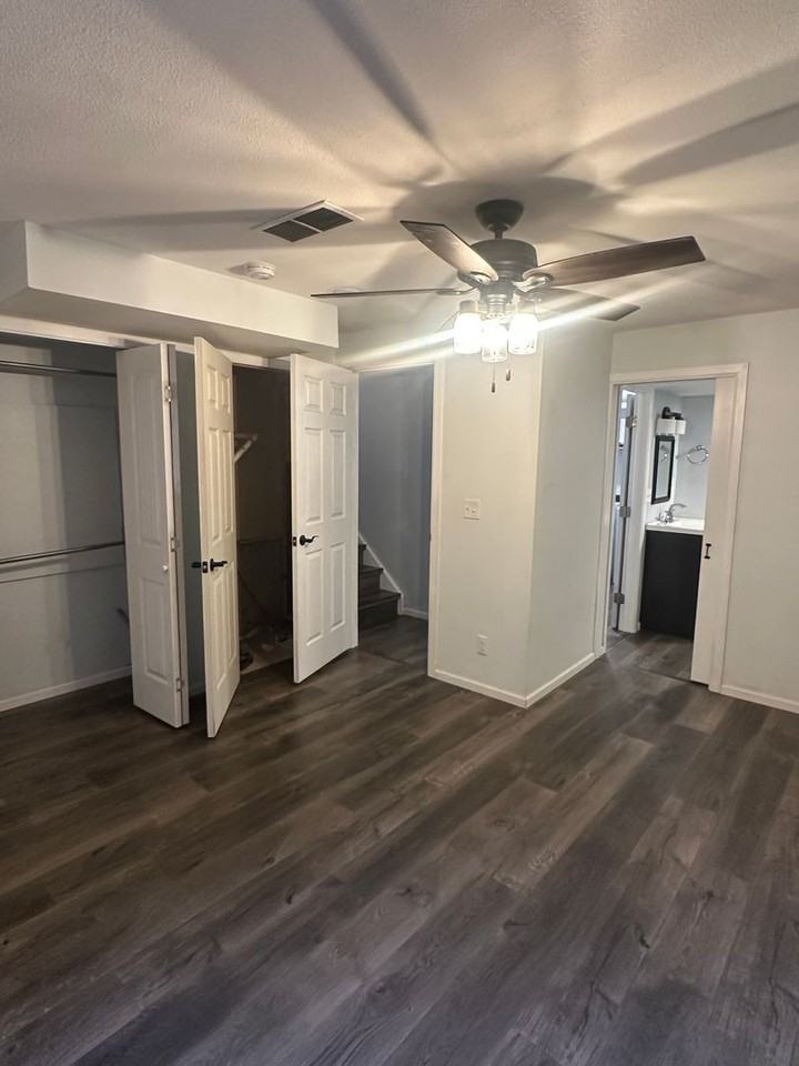 6016 Santana Dr - Photo 3 of 22