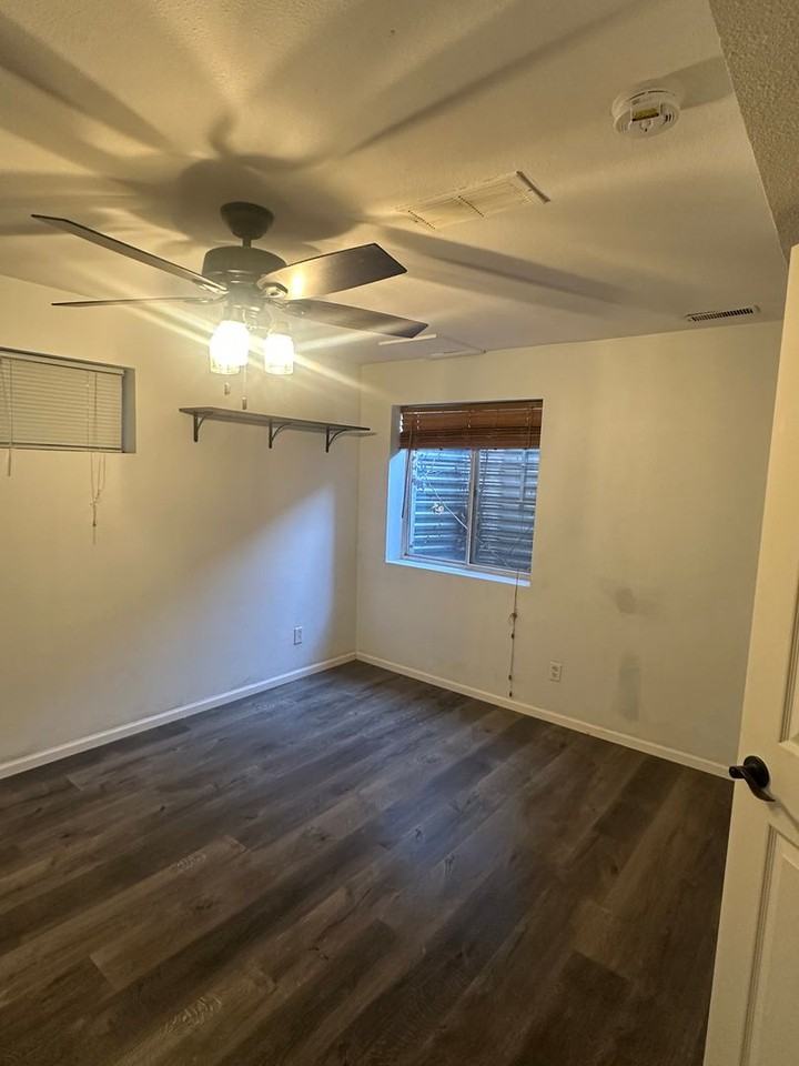 6016 Santana Dr - Photo 4 of 22